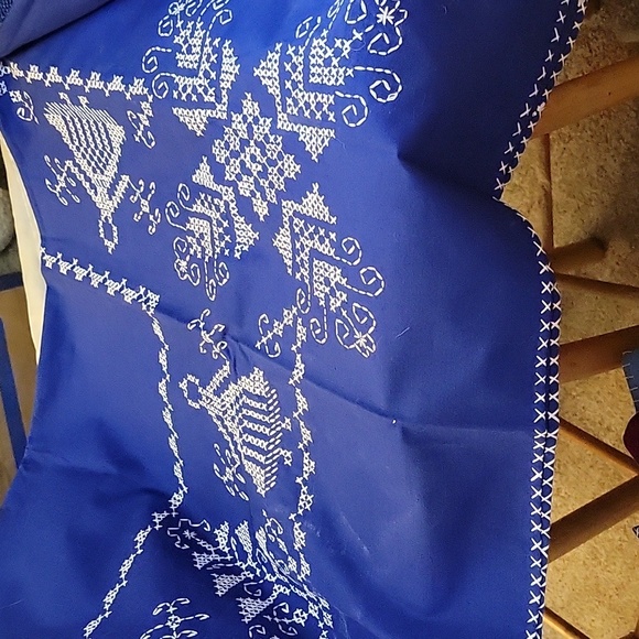 Table cloth with 4 napkins - Picture 4 of 4